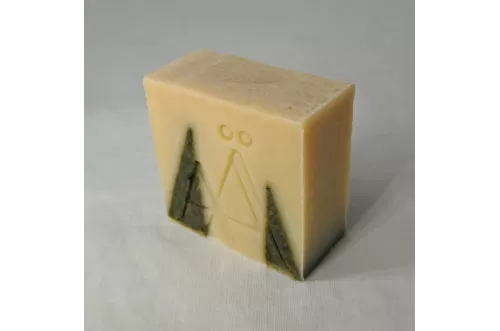 Le savon précieux qui capture l’âme artisanale de la vallée.