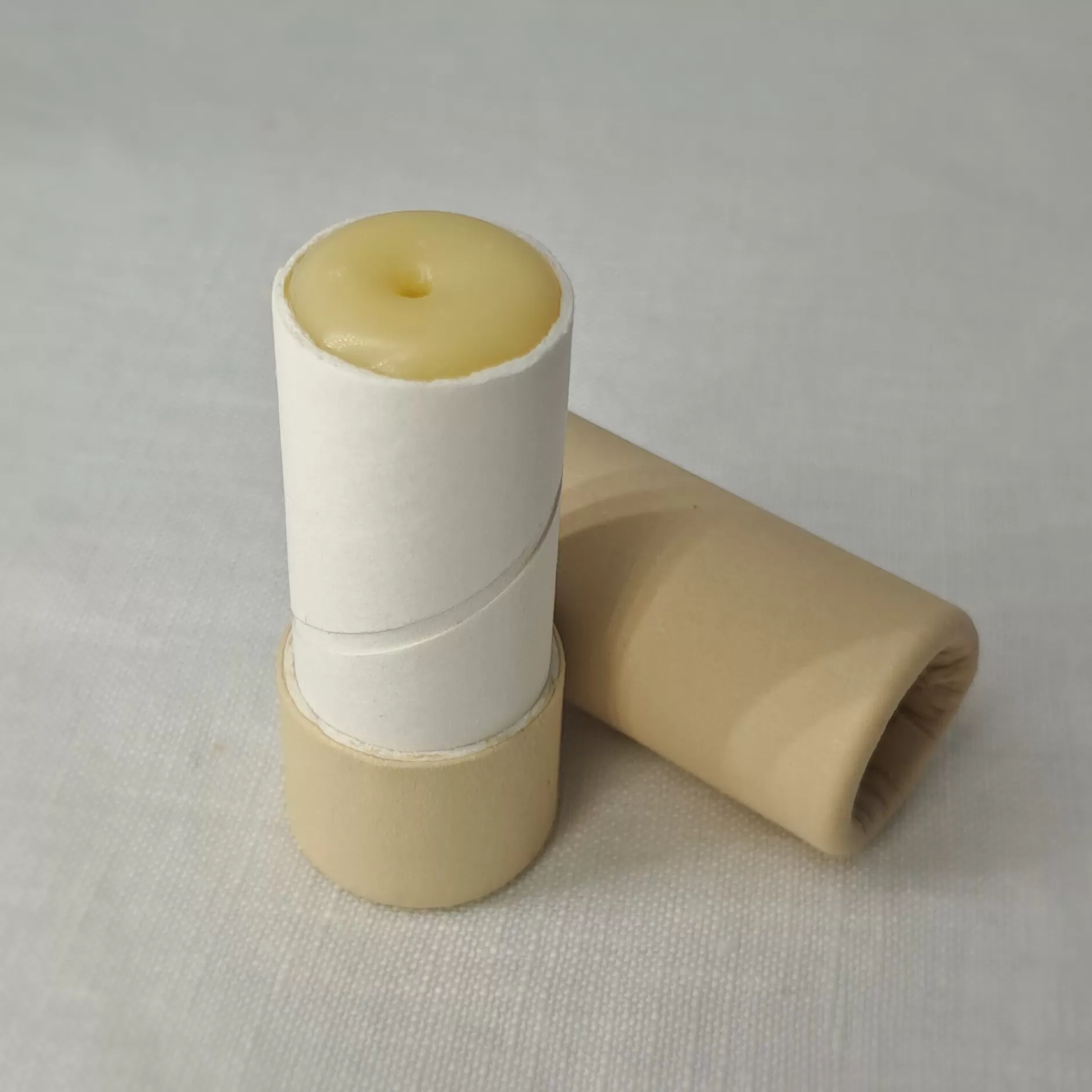 Le baume nourrissant qui va à l'essentiel : pur, simple, efficace.